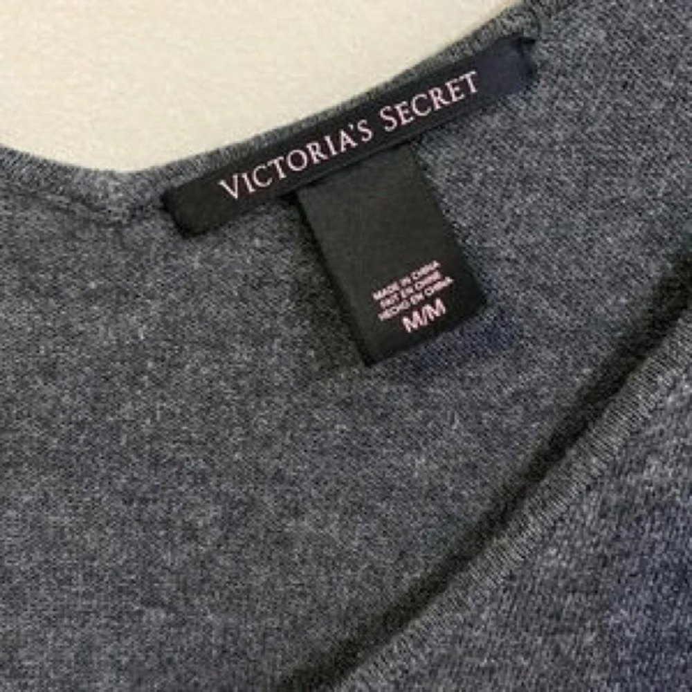 V-Neck Long Sleeve Women's Sweater - Dark Gray - Picture 2 of 9